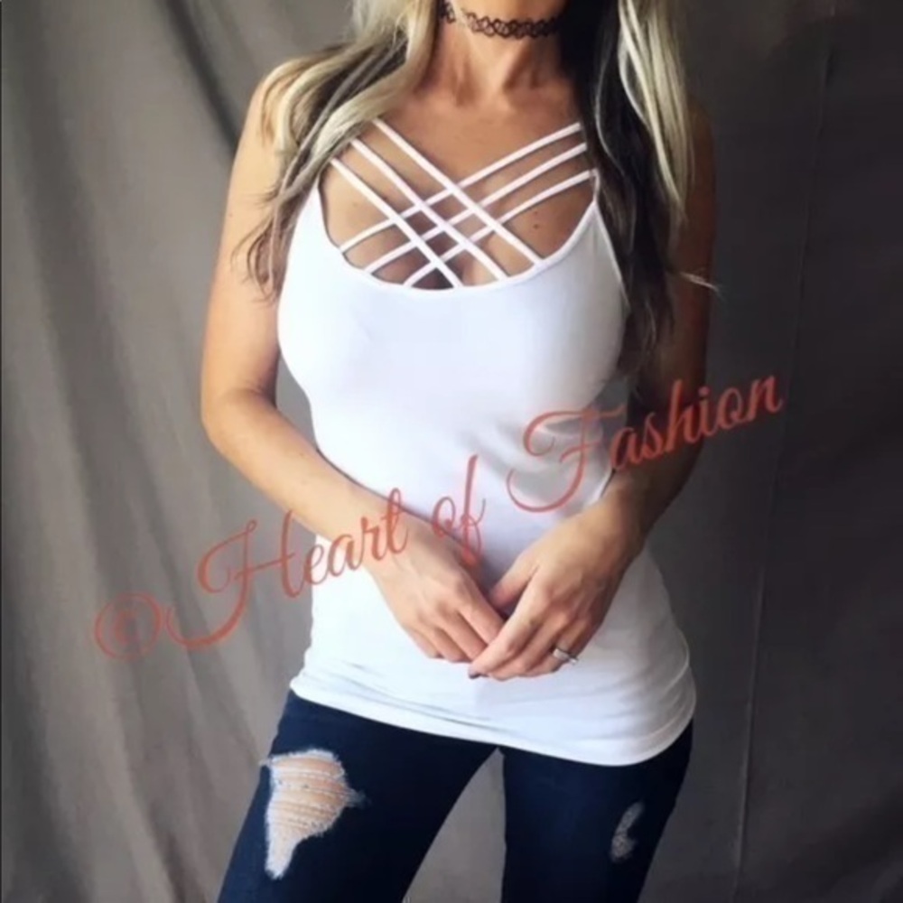 Seamless Strappy Caged Stretch Cami Top